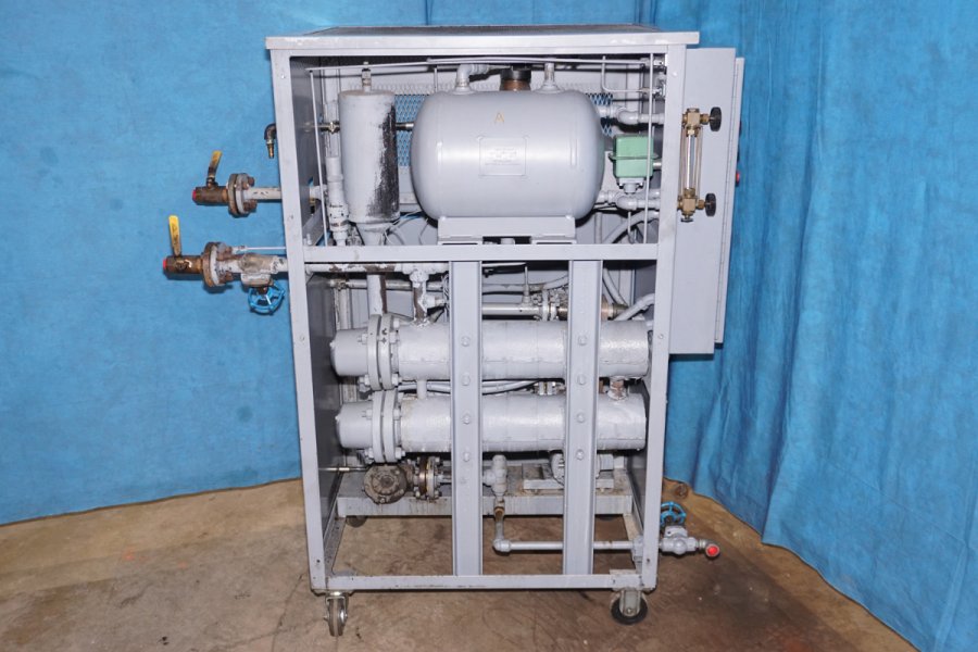 Detailed Pictures of Budzar Industries Negative Pressure Hot Oil Temperature Control Unit with Water Coling DCMP-5444 Detailed Pictures of Budzar Industries Negative Pressure Hot Oil Temperature Control Unit with Water Coling DCMP-5444