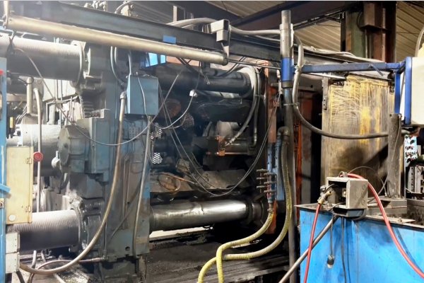 Picture of Model Prince 836 CCA DCMP-5485 Picture of Prince Horizontal Cold Chamber Aluminum High Pressure Die Casting Machine DCMP-5485