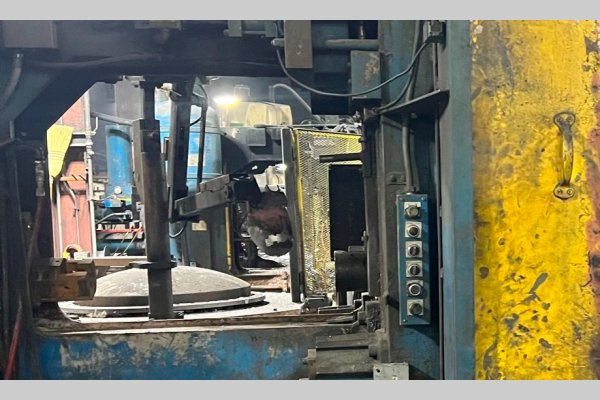 Picture of Prince 836 CCA Horizontal Cold Chamber Aluminum High Pressure Die Casting Machine For_Sale DCMP-5485 Picture of Prince Model 836 CCA Cold Chamber Die Casting Machine For_Sale DCM-5485