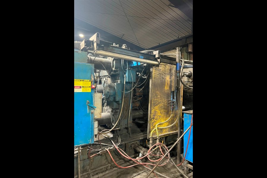 Detailed Pictures of Prince Cold Chamber Die Casting Machine DCMP-5485 Detailed Pictures of Prince Cold Chamber Die Casting Machine DCMP-5485