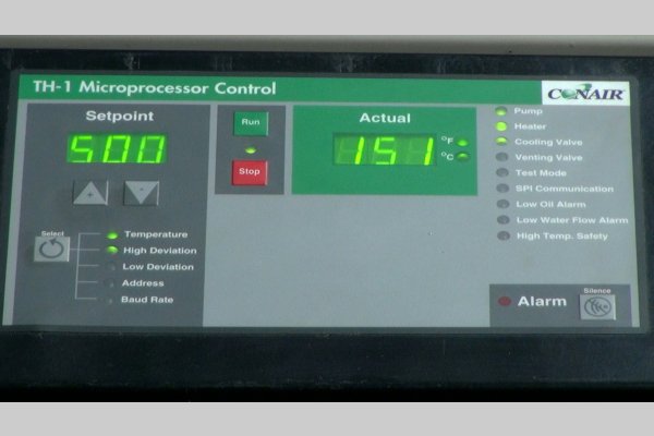 Detailed Pictures of Conair Hot Oil Heater unit with Cooling Circuit DCMP-5493 Detailed Pictures of Conair Hot Oil Heater unit with Cooling Circuit DCMP-5493