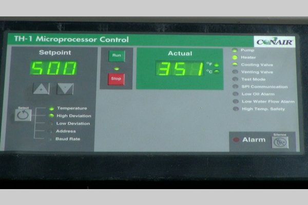 Detailed Pictures of Conair Hot Oil Heater unit with Cooling Circuit DCMP-5493 Detailed Pictures of Conair Hot Oil Heater unit with Cooling Circuit DCMP-5493