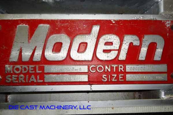 Detailed Pictures of Modern Equipment Stack Melting & Holding Furnace DCMP-5494