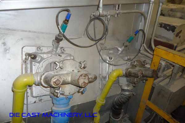 Detailed Pictures of Modern Equipment Stack Melting & Holding Furnace DCMP-5494