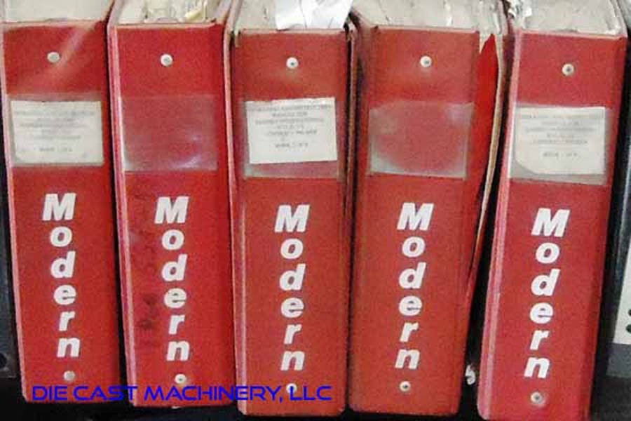 Detailed Pictures of Modern Equipment Stack Melting & Holding Furnace DCMP-5494