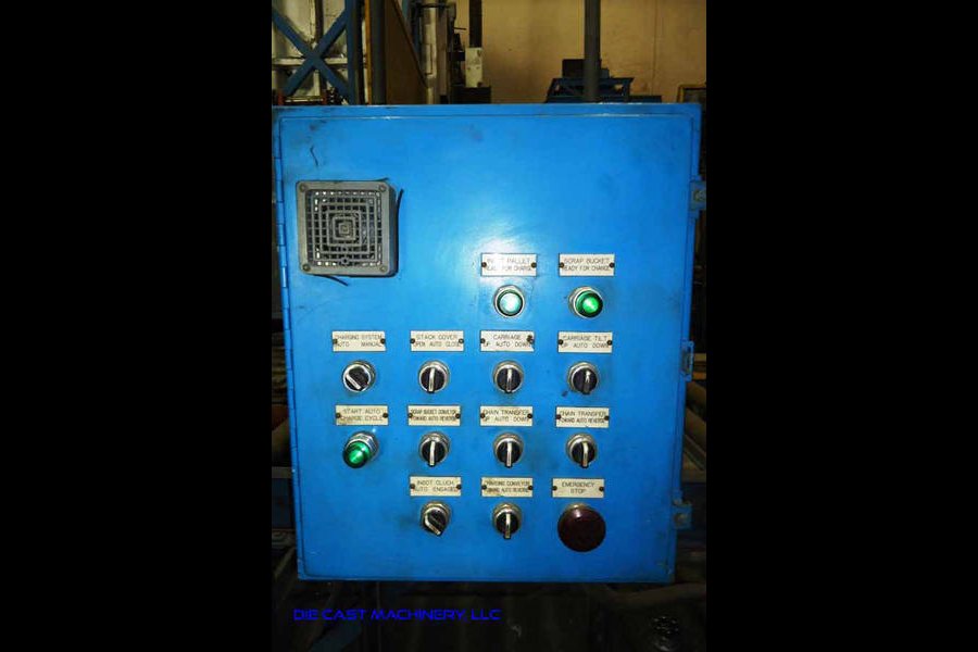 Detailed Pictures of Modern Equipment Stack Melting & Holding Furnace DCMP-5494