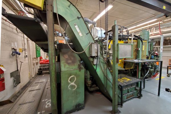 Detailed Pictures of Prince Hot Chamber Die Casting Machine DCMP-5519 Detailed Pictures of Prince Hot Chamber Die Casting Machine DCMP-5519