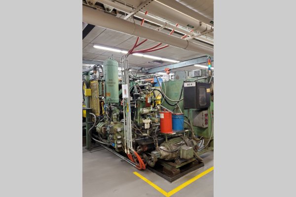 Detailed Pictures of Prince Hot Chamber Die Casting Machine DCMP-5519 Detailed Pictures of Prince Hot Chamber Die Casting Machine DCMP-5519