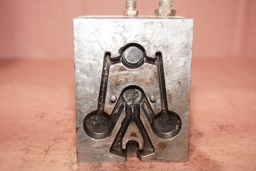 Detailed Pictures of Fondarex Vacuum Valve for Processing Die Casting DCMP-5525