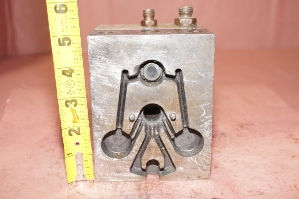 Detailed Pictures of Fondarex Vacuum Valve for Processing Die Casting DCMP-5527