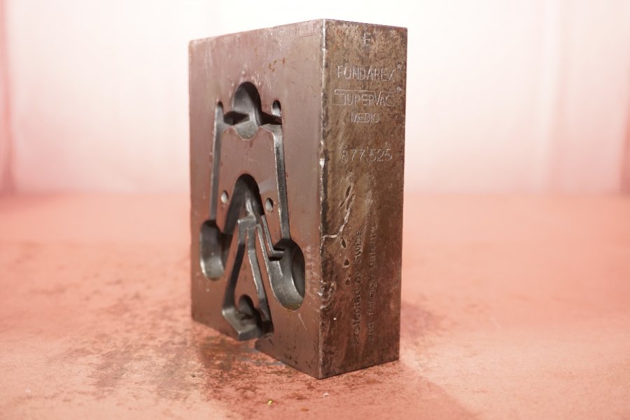 Detailed Pictures of Fondarex Vacuum Valve for Processing Die Casting DCMP-5549 Detailed Pictures of Fondarex Vacuum Valve for Processing Die Casting DCMP-5549