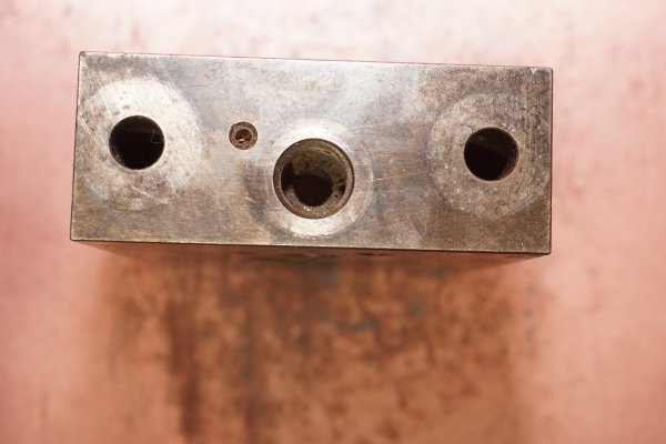 Detailed Pictures of Fondarex Vacuum Valve for Processing Die Casting DCMP-5551