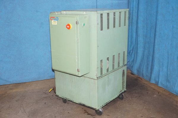 Picture of Model Mokon MR4G12-J2 DCMP-5572 Picture of Mokon Dual (two) Zone Portable Hot Oil Process Heater Temperature Control Unit with Cooling Water Circuit DCMP-5572