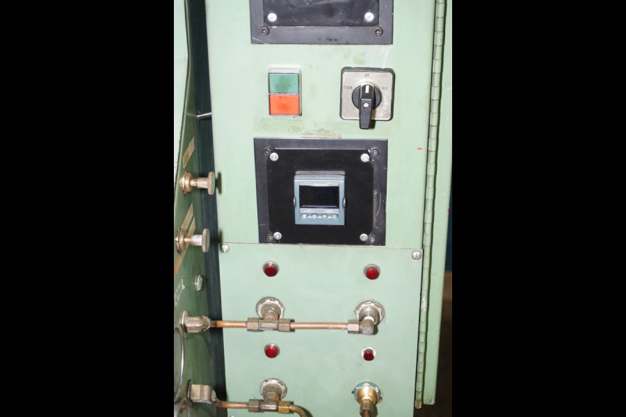 Detailed Pictures of Mokon Hot Oil Heater unit with Cooling Circuit DCMP-5572 Detailed Pictures of Mokon Hot Oil Heater unit with Cooling Circuit DCMP-5572