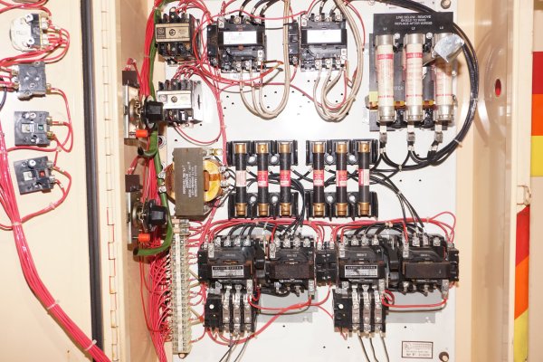 Detailed Pictures of Sterlco Hot Oil Heater unit with Cooling Circuit DCMP-5584 Detailed Pictures of Sterlco Hot Oil Heater unit with Cooling Circuit DCMP-5584