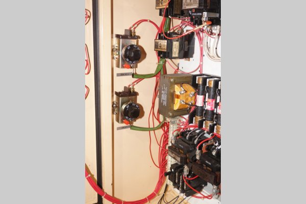 Detailed Pictures of Sterlco Hot Oil Heater unit with Cooling Circuit DCMP-5584 Detailed Pictures of Sterlco Hot Oil Heater unit with Cooling Circuit DCMP-5584