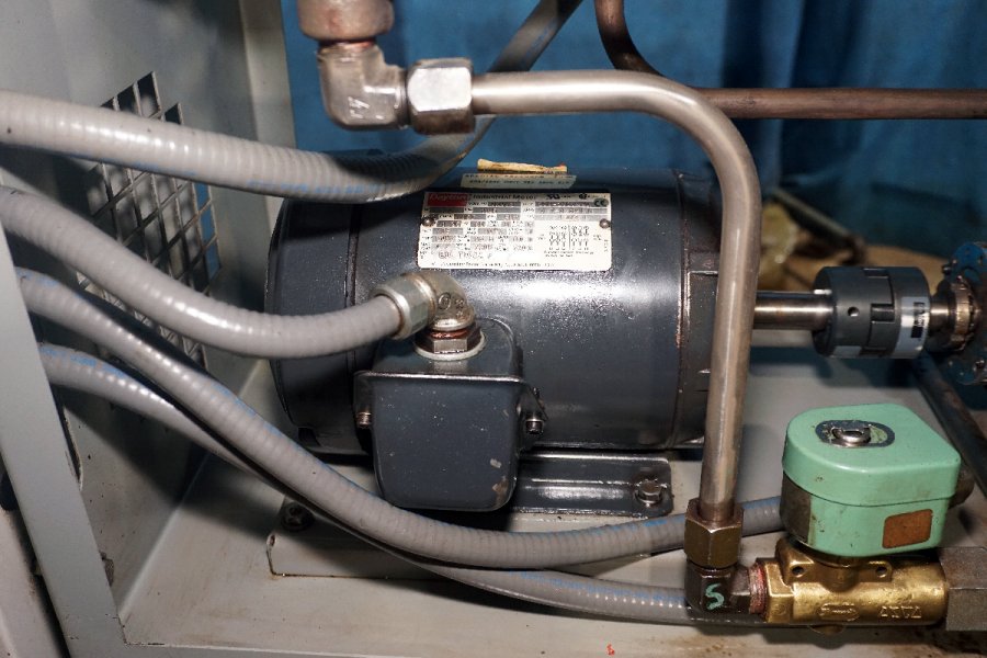 Detailed Pictures of Mokon Hot Oil Heater unit with Cooling Circuit DCMP-5606 Detailed Pictures of Mokon Hot Oil Heater unit with Cooling Circuit DCMP-5606