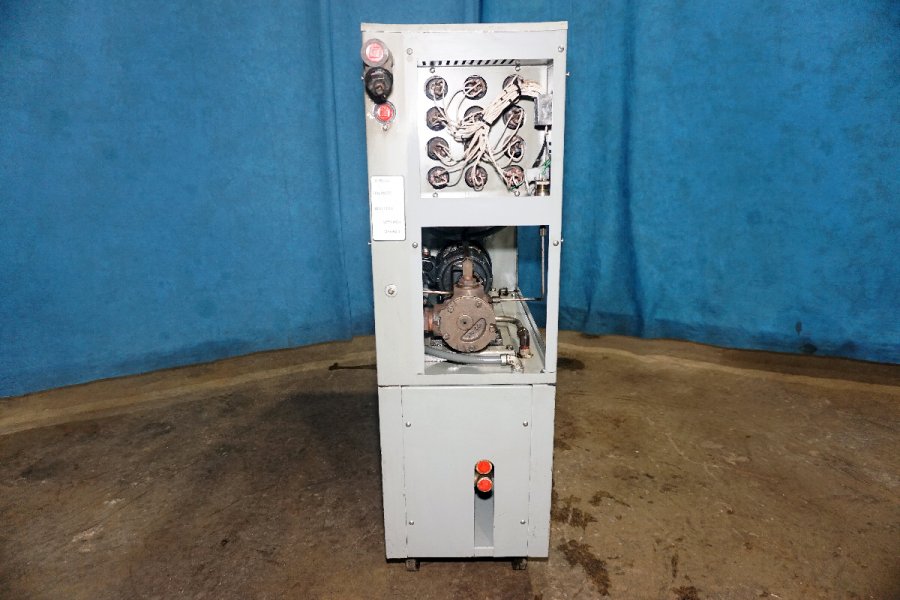 Detailed Pictures of Mokon Hot Oil Heater unit with Cooling Circuit DCMP-5606 Detailed Pictures of Mokon Hot Oil Heater unit with Cooling Circuit DCMP-5606