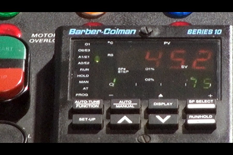 Detailed Pictures of Mokon Hot Oil Heater unit with Cooling Circuit DCMP-5606 Detailed Pictures of Mokon Hot Oil Heater unit with Cooling Circuit DCMP-5606