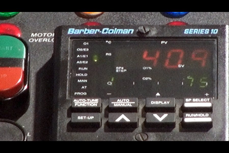 Detailed Pictures of Mokon Hot Oil Heater unit with Cooling Circuit DCMP-5606 Detailed Pictures of Mokon Hot Oil Heater unit with Cooling Circuit DCMP-5606