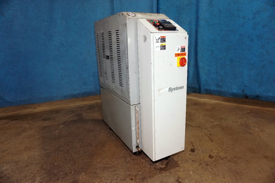 Detailed Pictures of Mokon Hot Oil Heater unit with Cooling Circuit DCMP-5606 Detailed Pictures of Mokon Hot Oil Heater unit with Cooling Circuit DCMP-5606