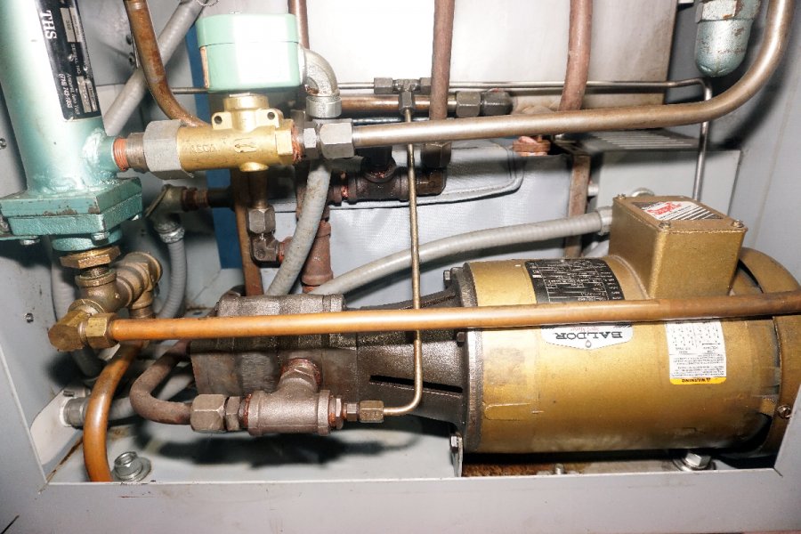 Detailed Pictures of Mokon Hot Oil Heater unit with Cooling Circuit DCMP-5610 Detailed Pictures of Mokon Hot Oil Heater unit with Cooling Circuit DCMP-5610