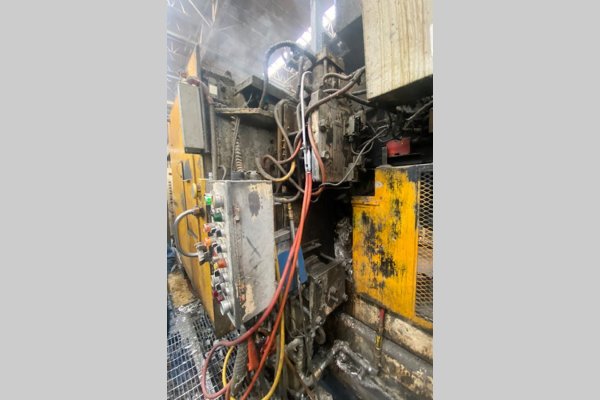 Detailed Pictures of HPM Cold Chamber Die Casting Machine DCMP-5623 Detailed Pictures of HPM Cold Chamber Die Casting Machine DCMP-5623