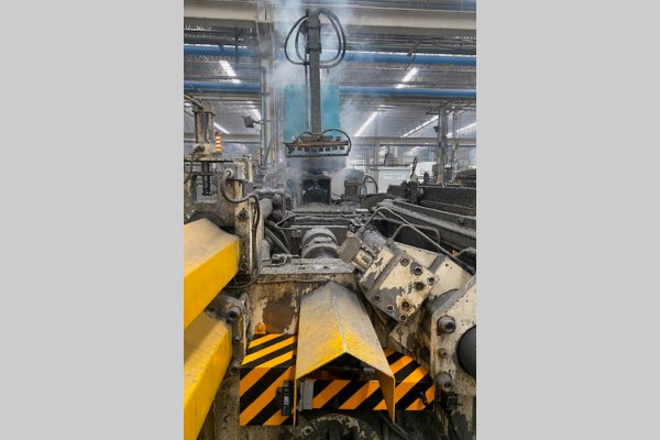Detailed Pictures of HPM Cold Chamber Die Casting Machine DCMP-5623 Detailed Pictures of HPM Cold Chamber Die Casting Machine DCMP-5623