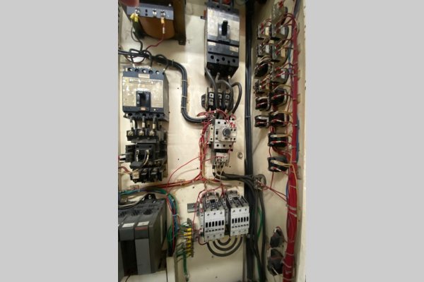 Detailed Pictures of HPM Cold Chamber Die Casting Machine DCMP-5623 Detailed Pictures of HPM Cold Chamber Die Casting Machine DCMP-5623