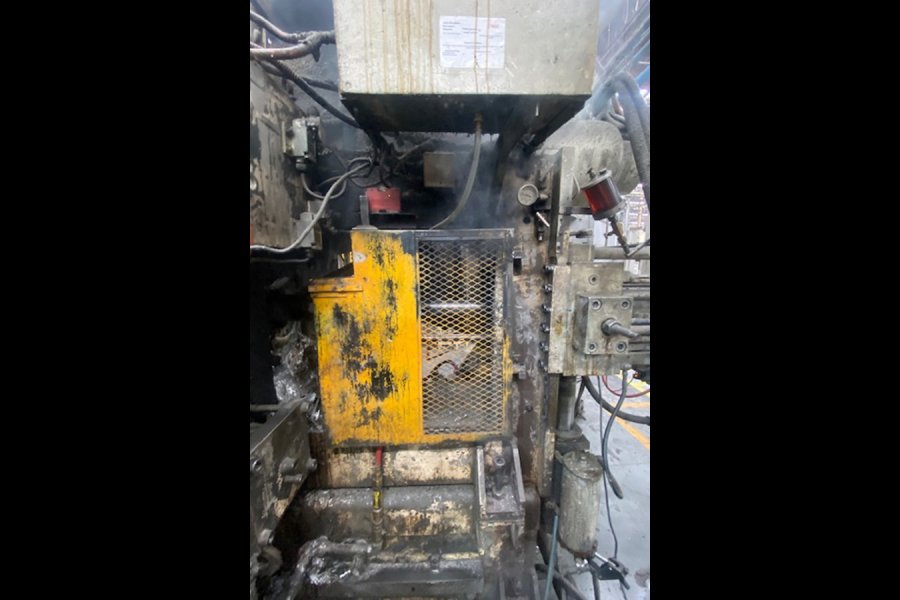 Detailed Pictures of HPM Cold Chamber Die Casting Machine DCMP-5623 Detailed Pictures of HPM Cold Chamber Die Casting Machine DCMP-5623