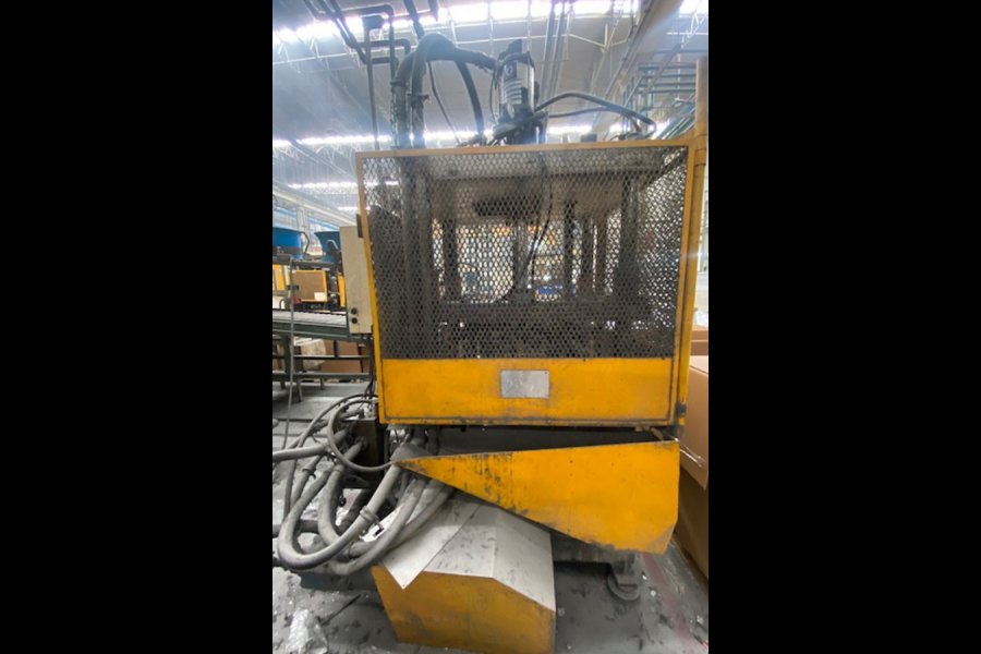 Detailed Pictures of HPM Cold Chamber Die Casting Machine DCMP-5623 Detailed Pictures of HPM Cold Chamber Die Casting Machine DCMP-5623