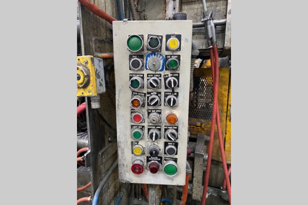 Detailed Pictures of HPM Cold Chamber Die Casting Machine DCMP-5624 Detailed Pictures of HPM Cold Chamber Die Casting Machine DCMP-5624