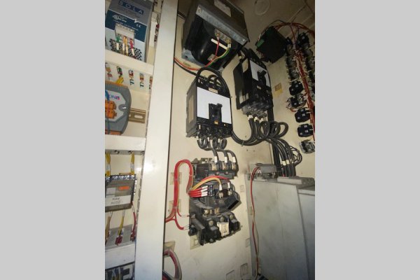 Detailed Pictures of HPM Cold Chamber Die Casting Machine DCMP-5624 Detailed Pictures of HPM Cold Chamber Die Casting Machine DCMP-5624