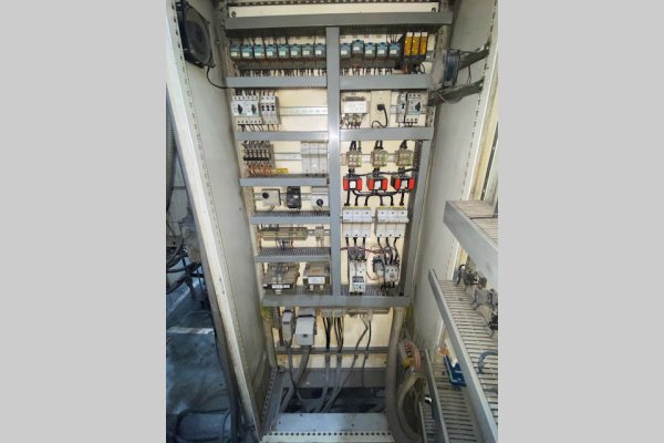 Detailed Pictures of HPM Cold Chamber Die Casting Machine DCMP-5624 Detailed Pictures of HPM Cold Chamber Die Casting Machine DCMP-5624