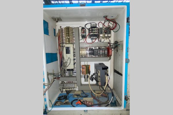 Detailed Pictures of HPM Cold Chamber Die Casting Machine DCMP-5624 Detailed Pictures of HPM Cold Chamber Die Casting Machine DCMP-5624