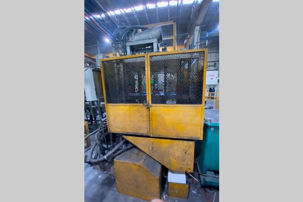 Detailed Pictures of HPM Cold Chamber Die Casting Machine DCMP-5624 Detailed Pictures of HPM Cold Chamber Die Casting Machine DCMP-5624