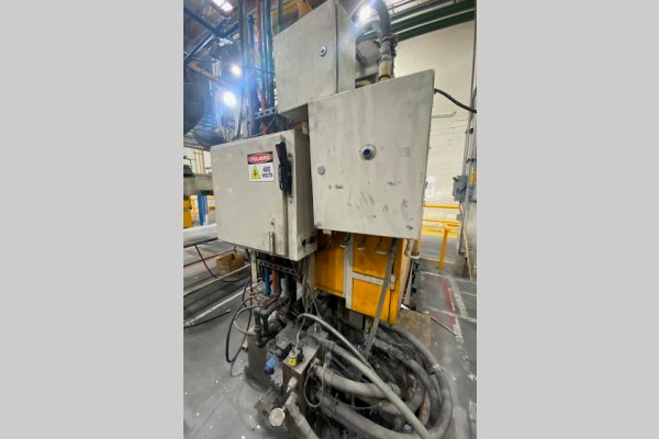 Detailed Pictures of HPM Cold Chamber Die Casting Machine DCMP-5624 Detailed Pictures of HPM Cold Chamber Die Casting Machine DCMP-5624