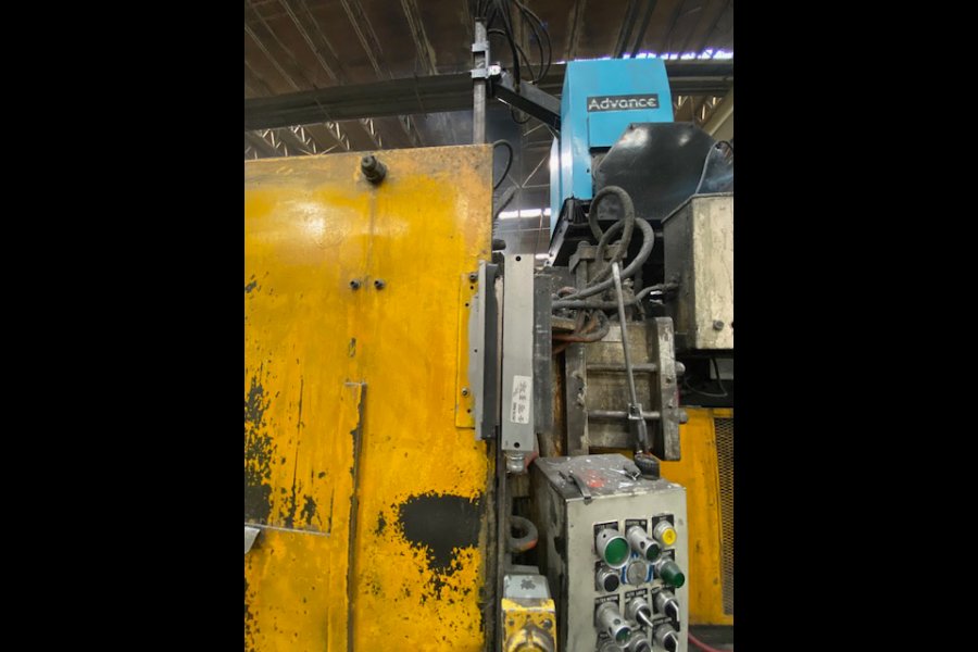 Detailed Pictures of HPM Cold Chamber Die Casting Machine DCMP-5624 Detailed Pictures of HPM Cold Chamber Die Casting Machine DCMP-5624