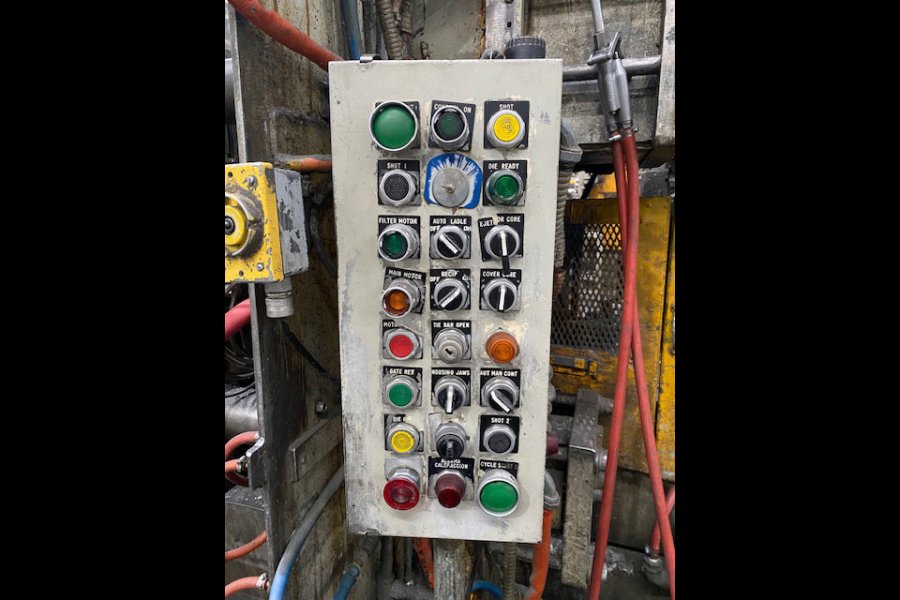 Detailed Pictures of HPM Cold Chamber Die Casting Machine DCMP-5624 Detailed Pictures of HPM Cold Chamber Die Casting Machine DCMP-5624