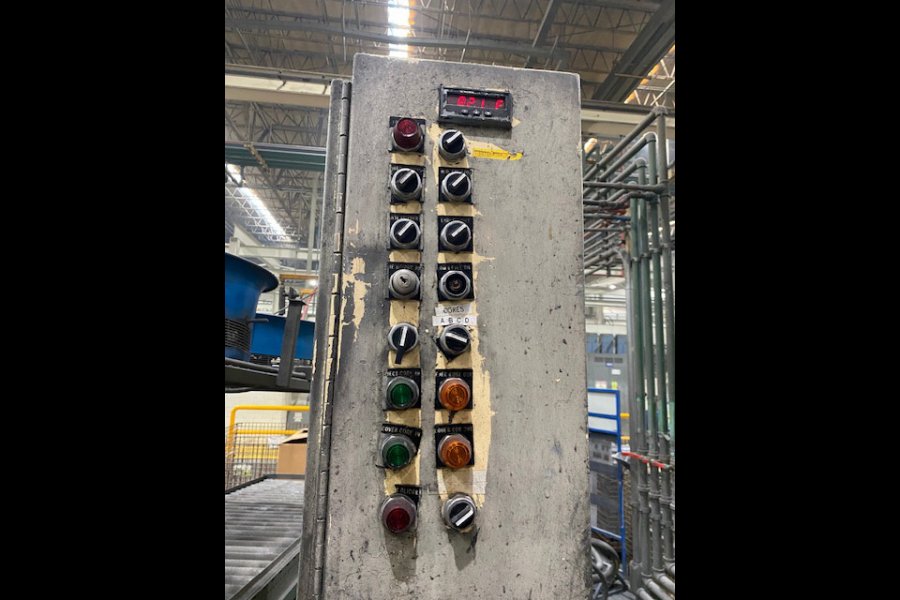 Detailed Pictures of HPM Cold Chamber Die Casting Machine DCMP-5624 Detailed Pictures of HPM Cold Chamber Die Casting Machine DCMP-5624