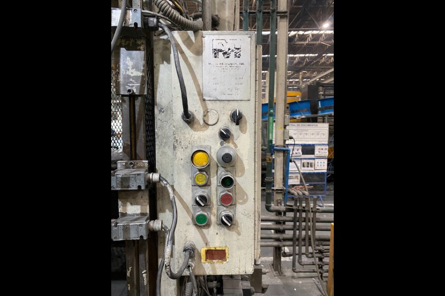 Detailed Pictures of HPM Cold Chamber Die Casting Machine DCMP-5624 Detailed Pictures of HPM Cold Chamber Die Casting Machine DCMP-5624