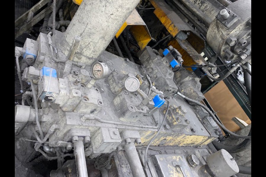 Detailed Pictures of HPM Cold Chamber Die Casting Machine DCMP-5624 Detailed Pictures of HPM Cold Chamber Die Casting Machine DCMP-5624