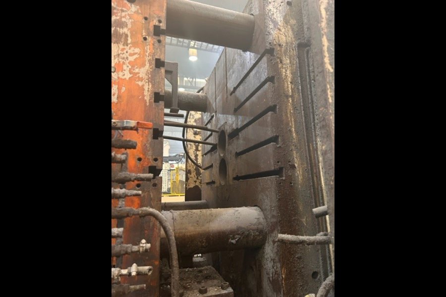 Detailed Pictures of Prince Cold Chamber Die Casting Machine DCMP-5626 Detailed Pictures of Prince Cold Chamber Die Casting Machine DCMP-5626