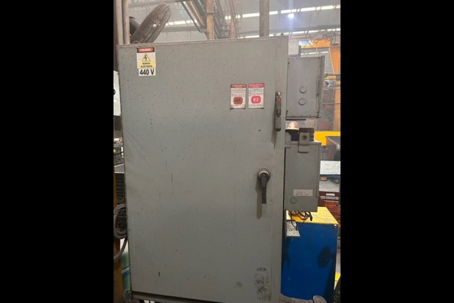 Detailed Pictures of Prince Cold Chamber Die Casting Machine DCMP-5626 Detailed Pictures of Prince Cold Chamber Die Casting Machine DCMP-5626