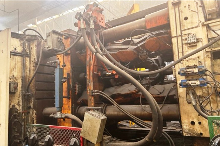 Detailed Pictures of Prince Cold Chamber Die Casting Machine DCMP-5626 Detailed Pictures of Prince Cold Chamber Die Casting Machine DCMP-5626