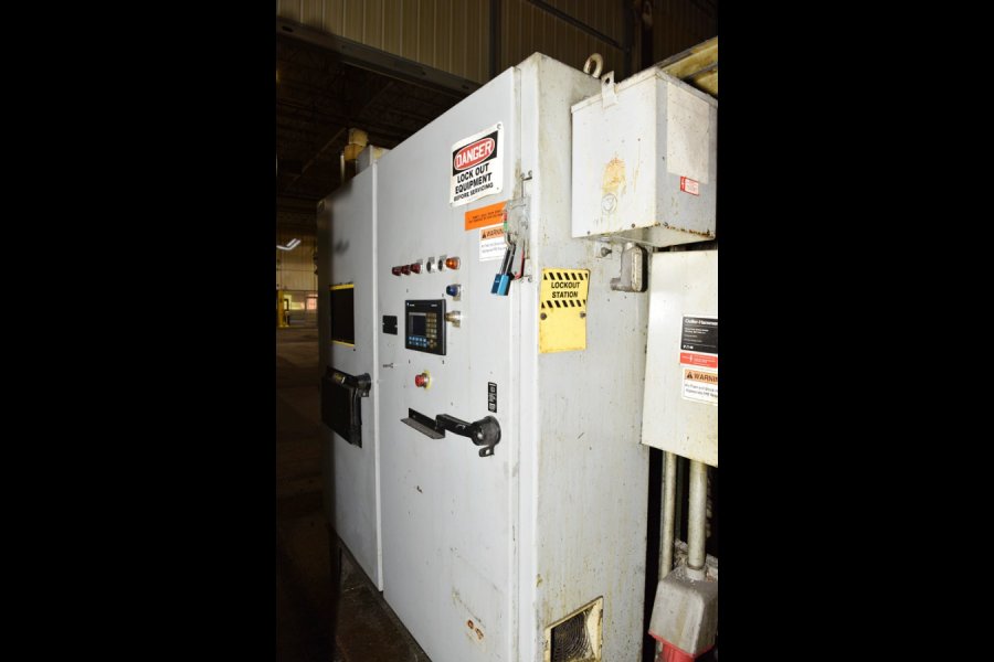 Detailed Pictures of Prince Cold Chamber Die Casting Machine DCMP-5629 Detailed Pictures of Prince Cold Chamber Die Casting Machine DCMP-5629