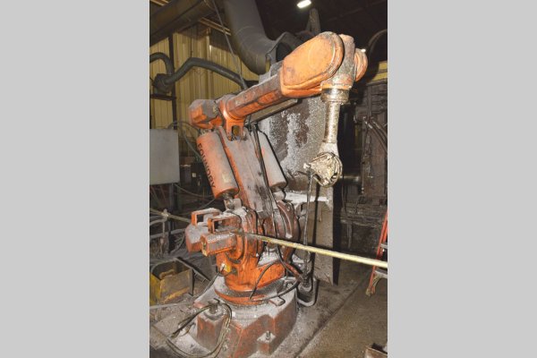 Detailed Pictures of Prince Cold Chamber Die Casting Machine DCMP-5630 Detailed Pictures of Prince Cold Chamber Die Casting Machine DCMP-5630