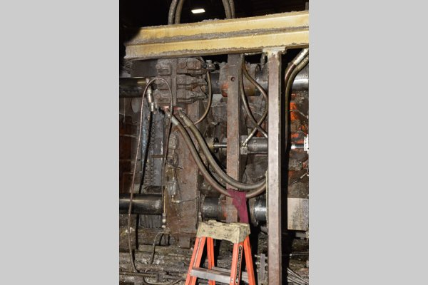 Image of Prince Model 836 CCA Cold Chamber Die Casting Machine For_Sale DCM-5630 Image of Horizontal Cold Chamber Aluminum High Pressure Die Casting Machine For_Sale DCM-5630