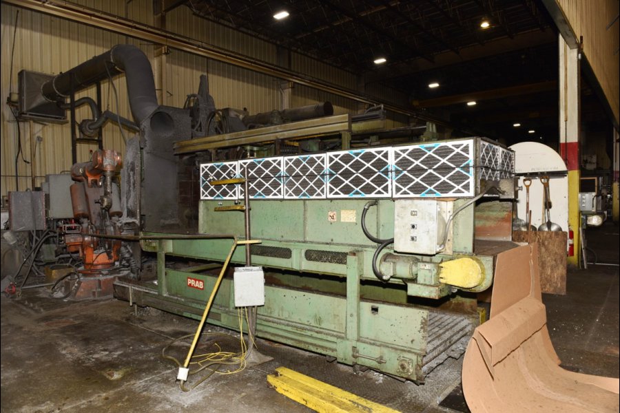 Detailed Pictures of Prince Cold Chamber Die Casting Machine DCMP-5630 Detailed Pictures of Prince Cold Chamber Die Casting Machine DCMP-5630