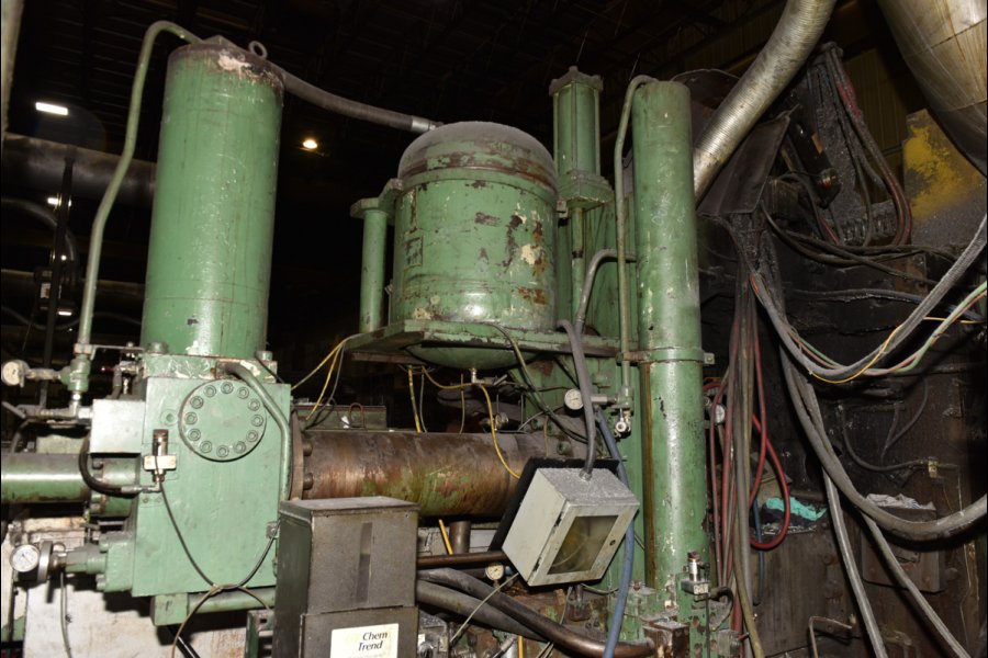 Detailed Pictures of Prince Cold Chamber Die Casting Machine DCMP-5630 Detailed Pictures of Prince Cold Chamber Die Casting Machine DCMP-5630